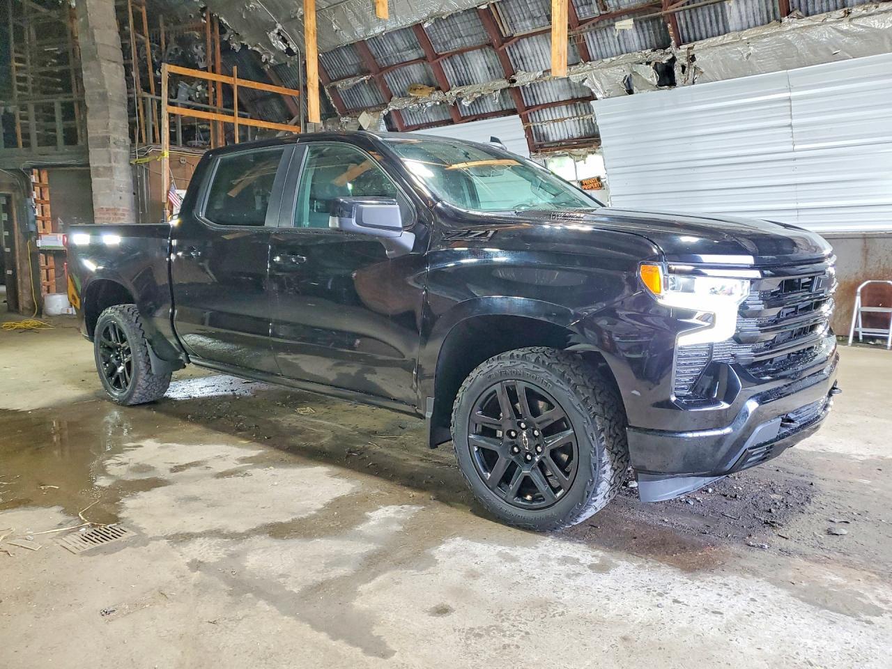 2025 Chevrolet Silverado K1500 Rst - Image 4