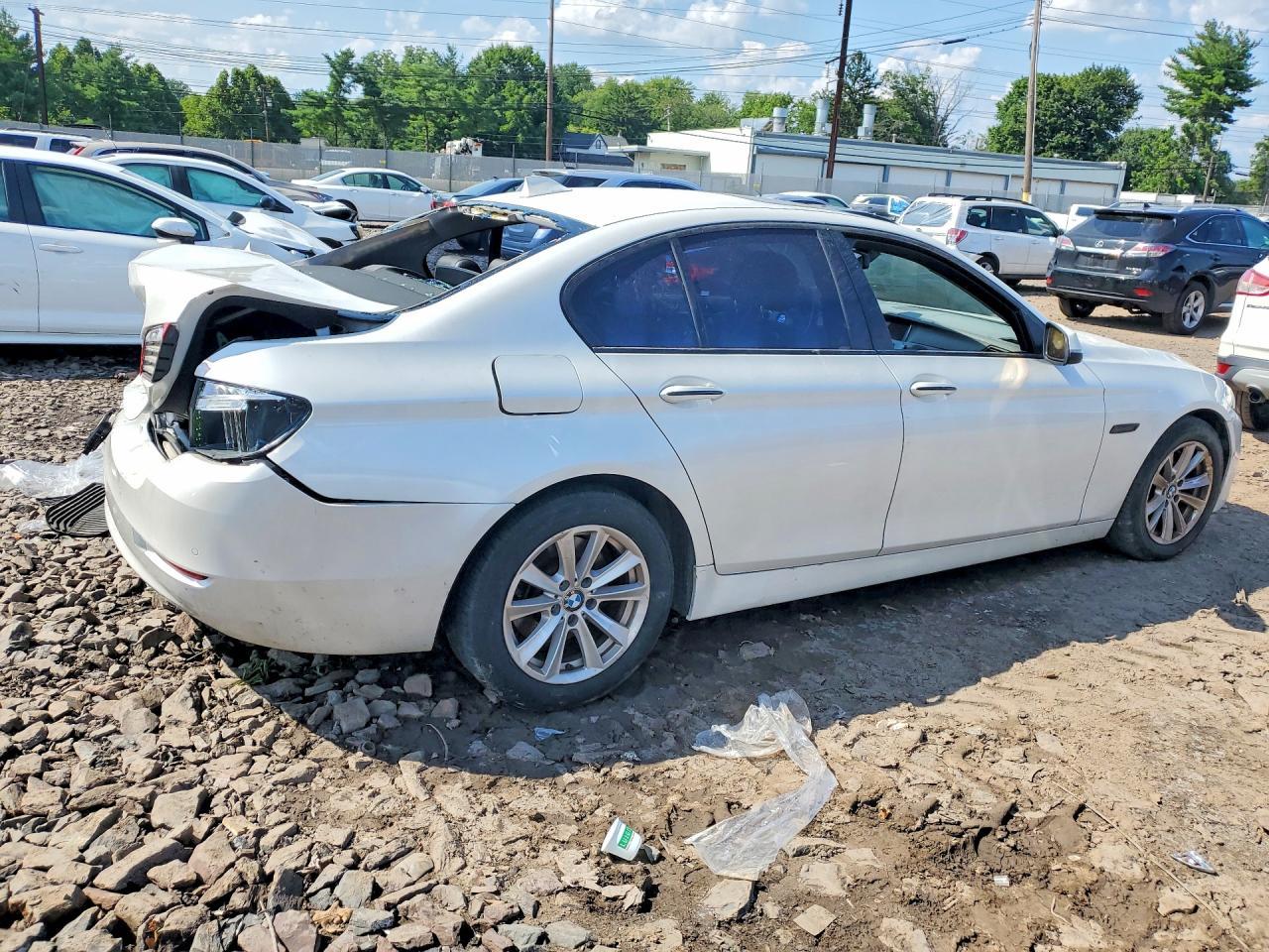 2016 BMW 528 Xi - Фото 3