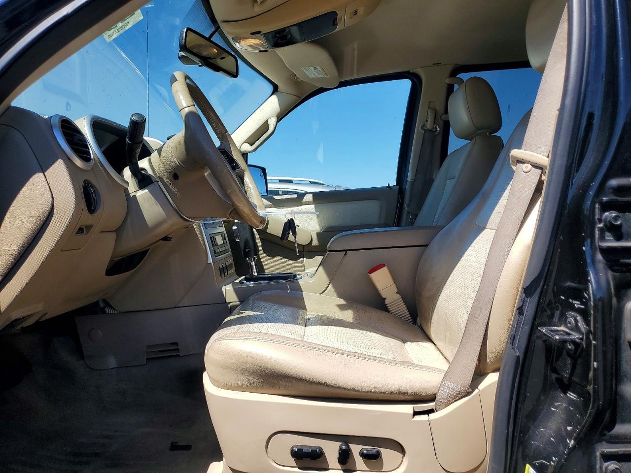 2008 Mercury Mountaineer Premier - Image 7