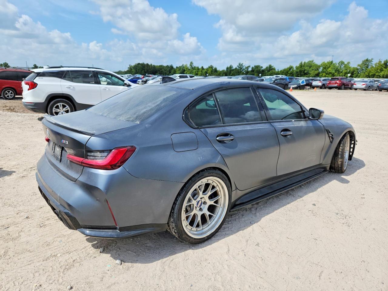 2022 BMW M3 - Фото 3
