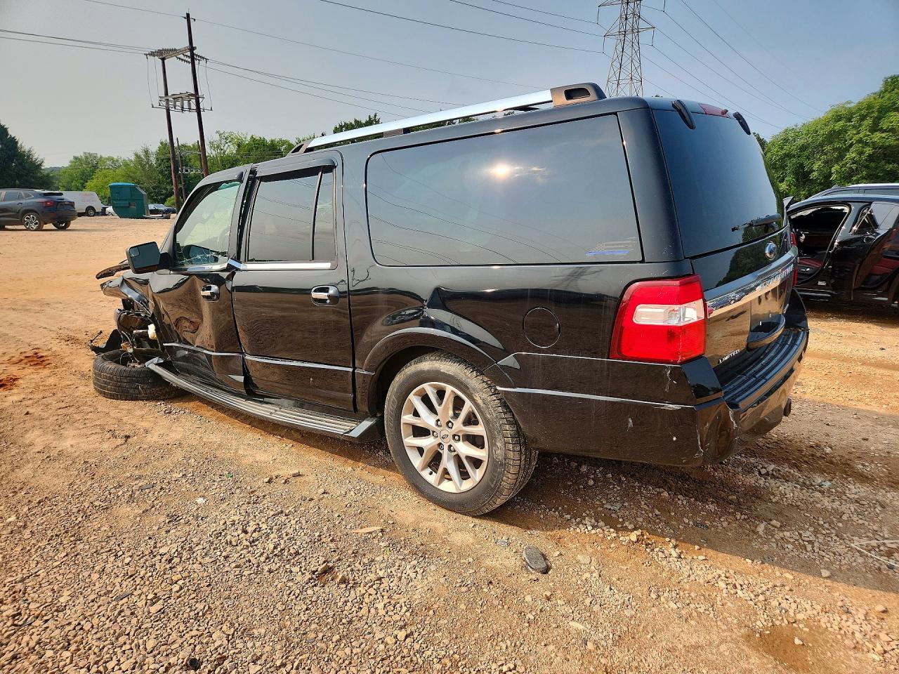 2017 Ford Expedition El Limited - Image 2