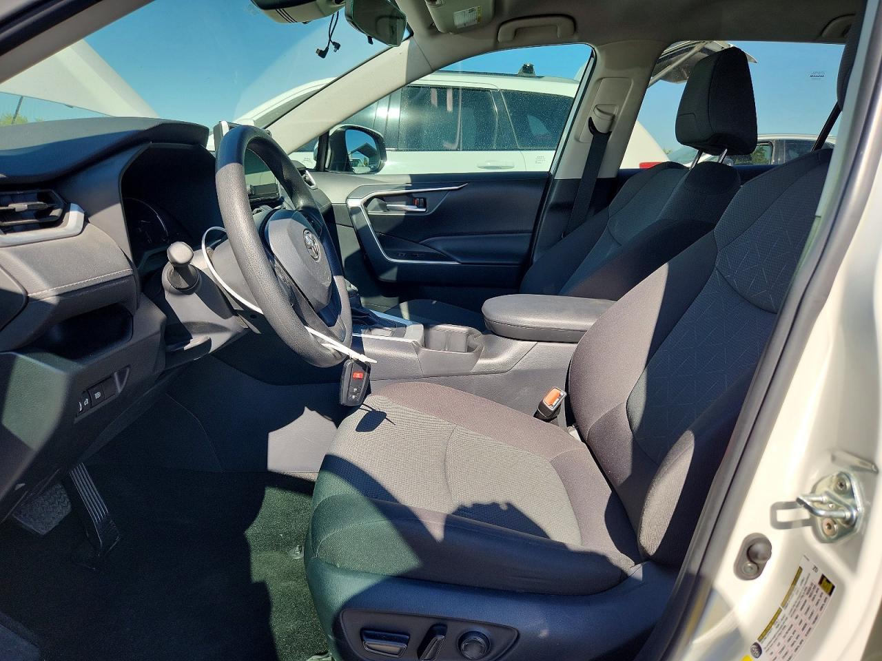 2024 Toyota Rav4 Xle - Фото 7