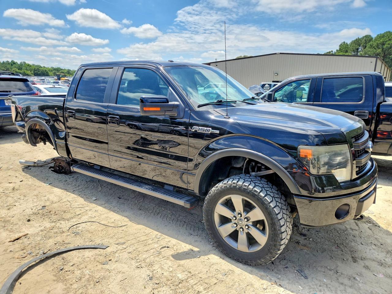 2013 Ford F150 Supercrew - Image 4
