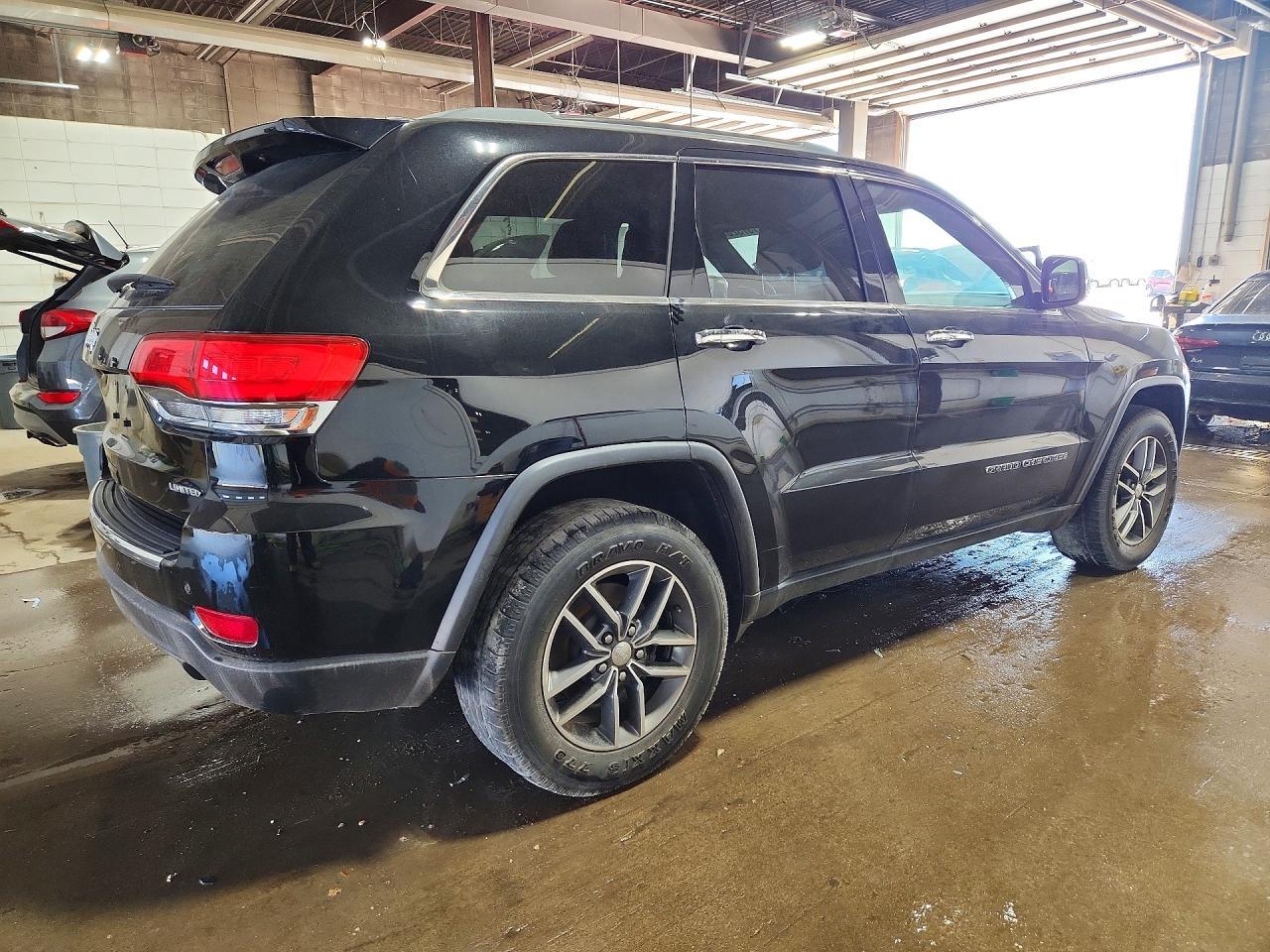 2017 Jeep Grand Cherokee Limited - Image 3