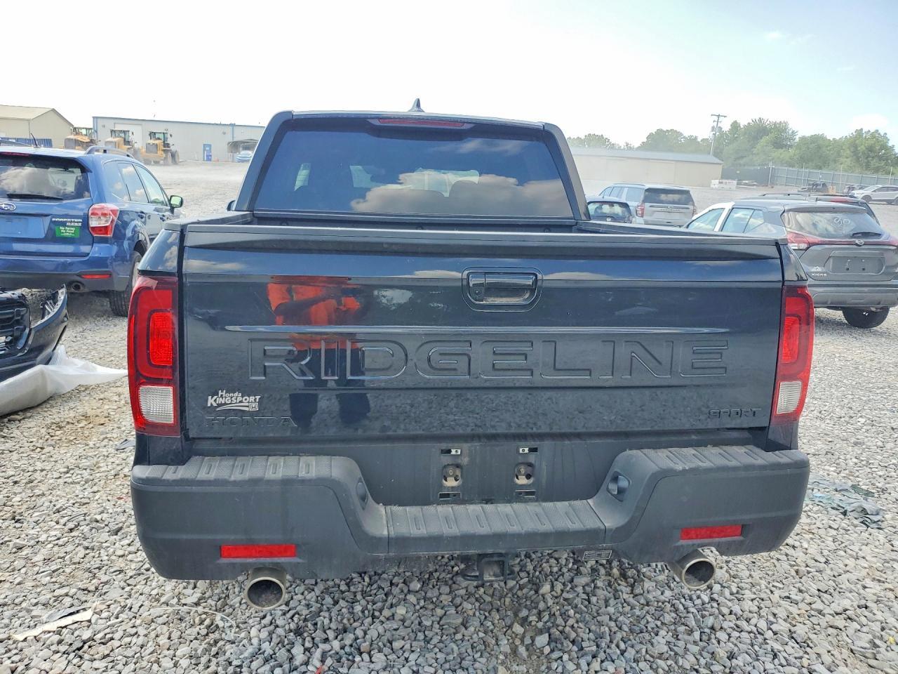 2026 Honda Ridgeline Sport - Image 6