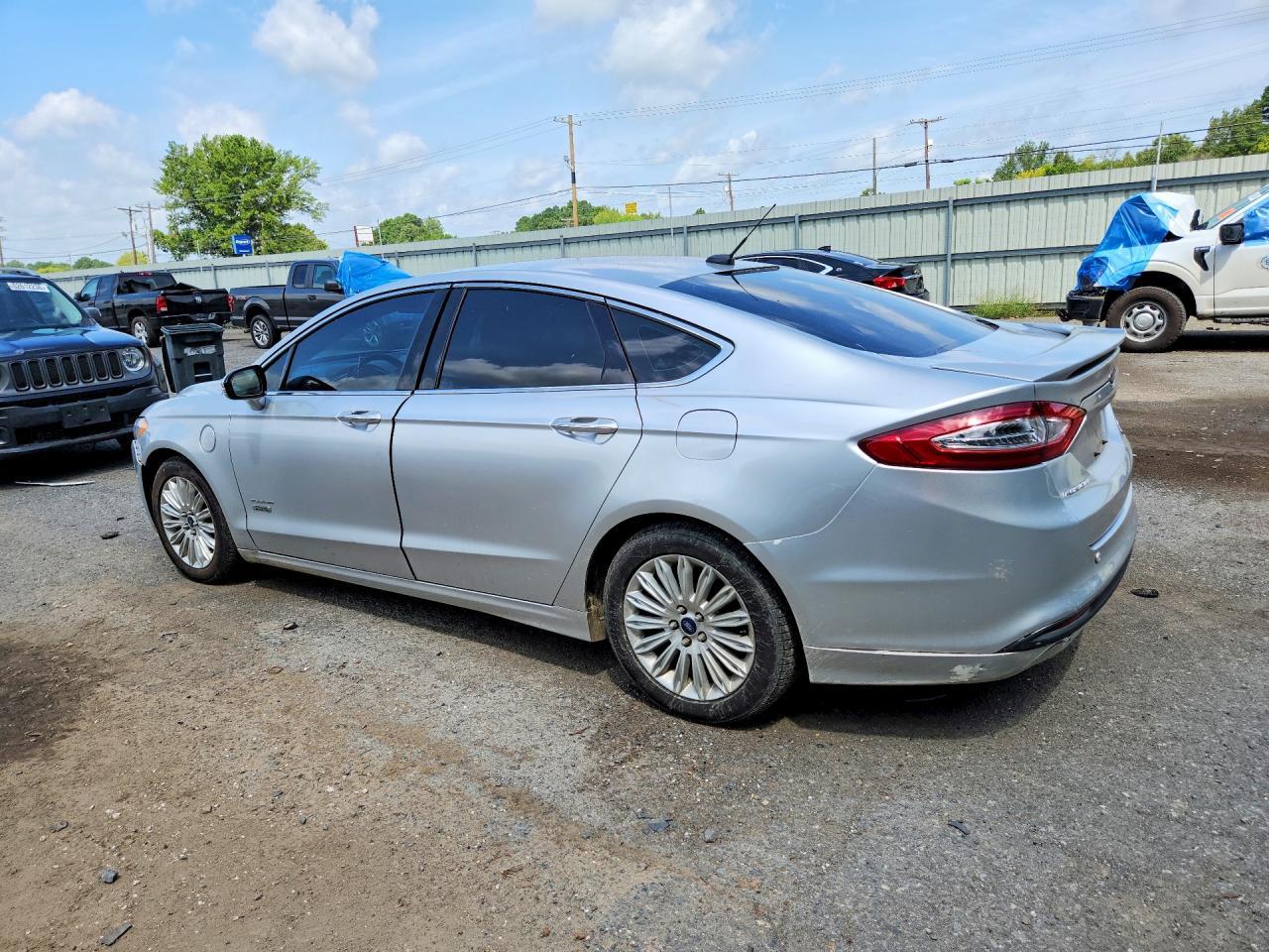 2014 Ford Fusion Titanium Phev - Фото 2