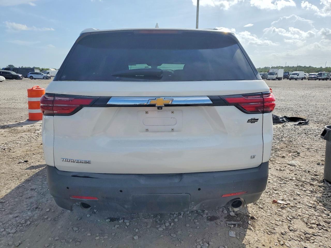 2022 Chevrolet Traverse Lt - Фото 6