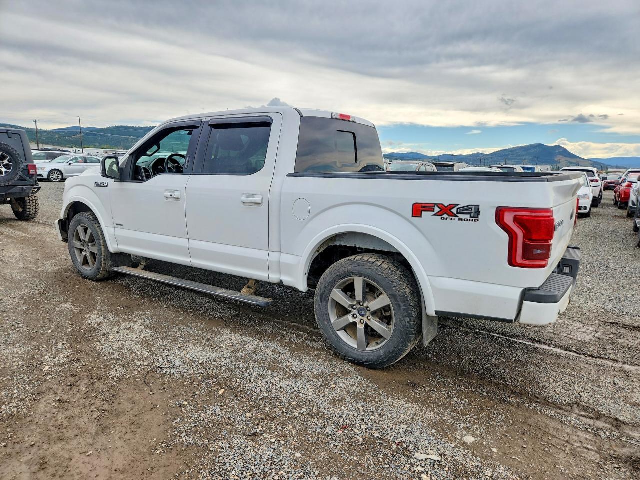 2017 Ford F150 Supercrew - Фото 2