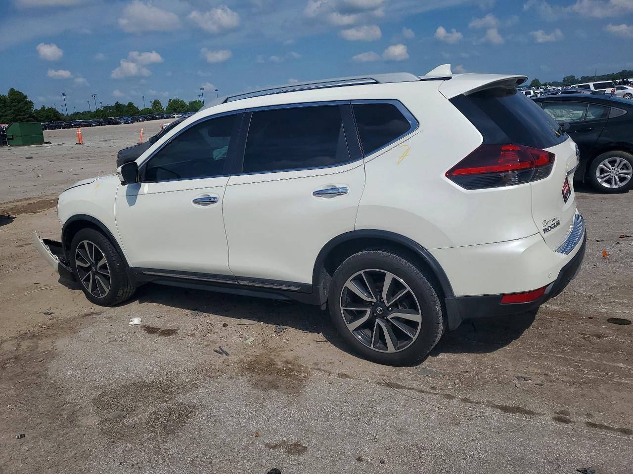 2020 Nissan Rogue Sl - Image 2