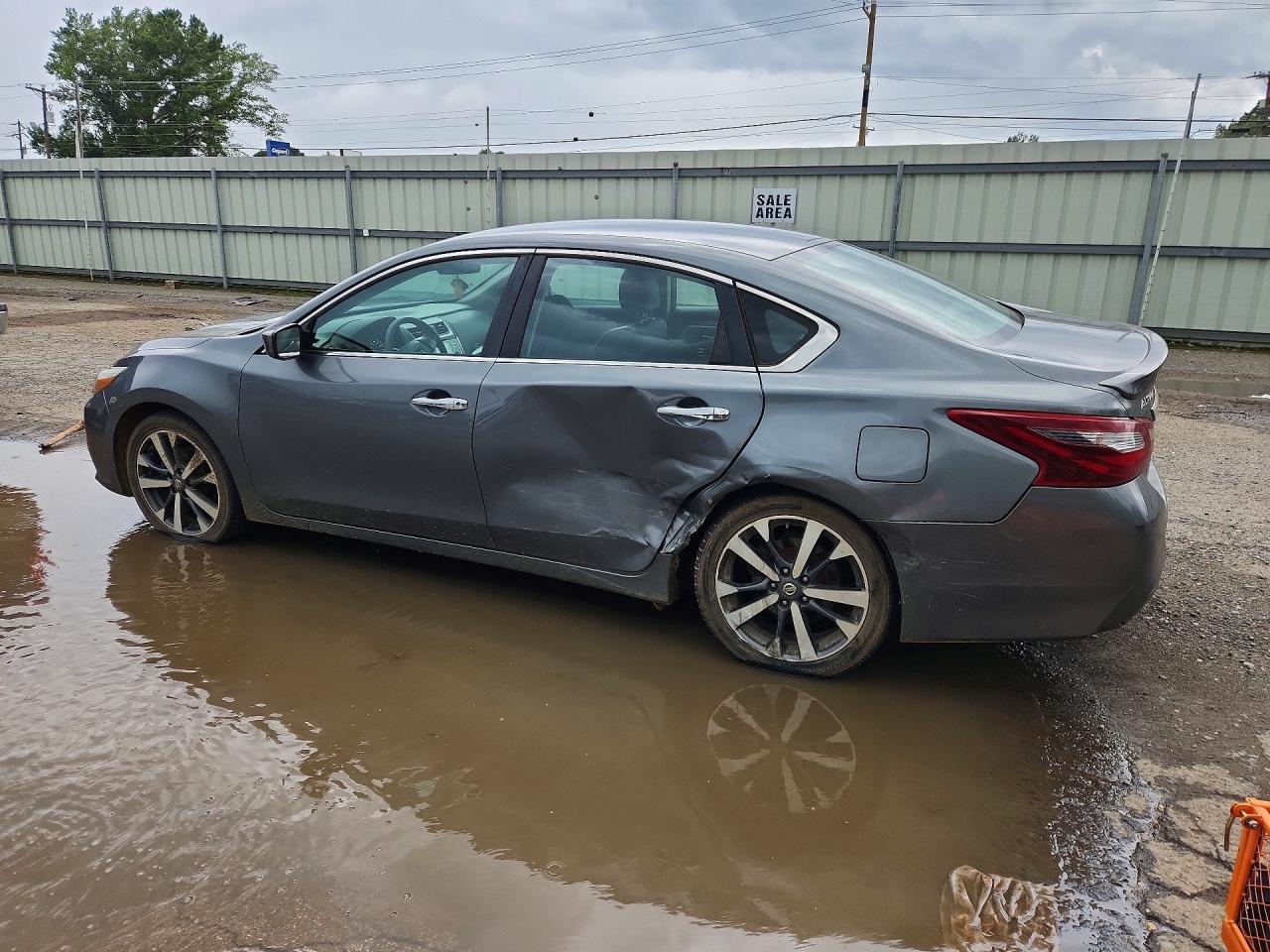 2017 Nissan Altima 3.5 Sr - Фото 2