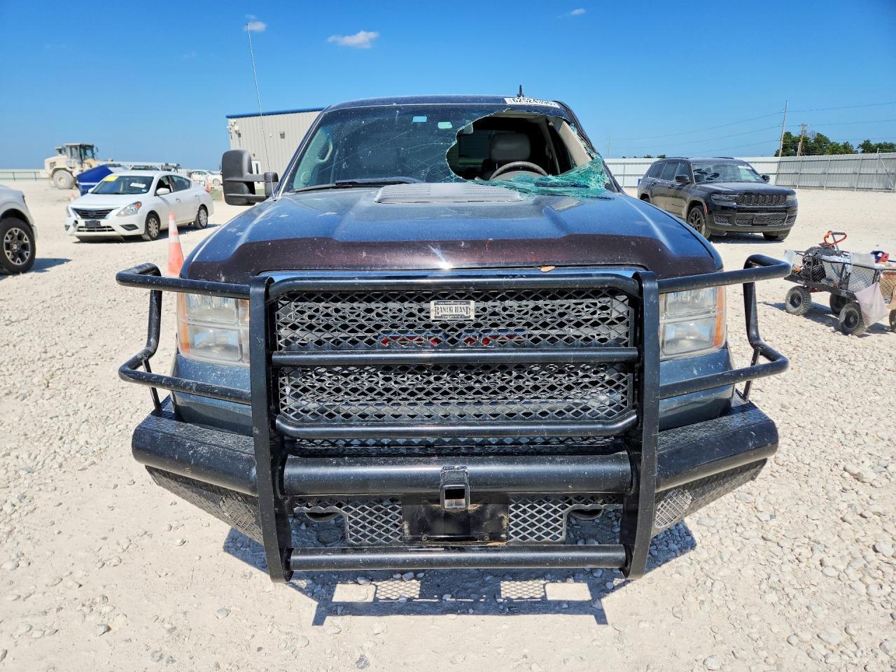 2011 GMC Sierra K2500 Slt - Image 5