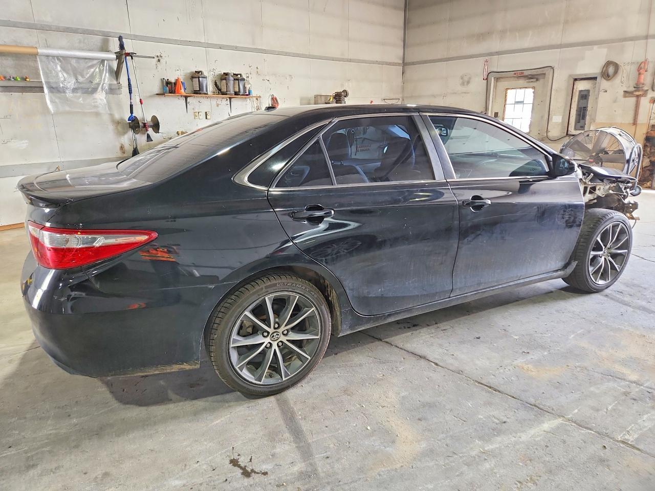 2015 Toyota Camry Xse V6 - Фото 3