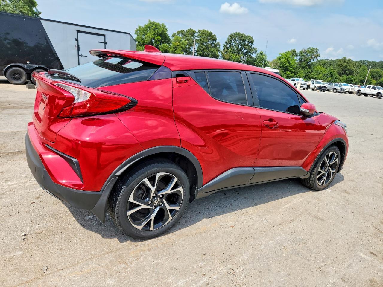 2021 Toyota C-Hr Xle - Фото 3