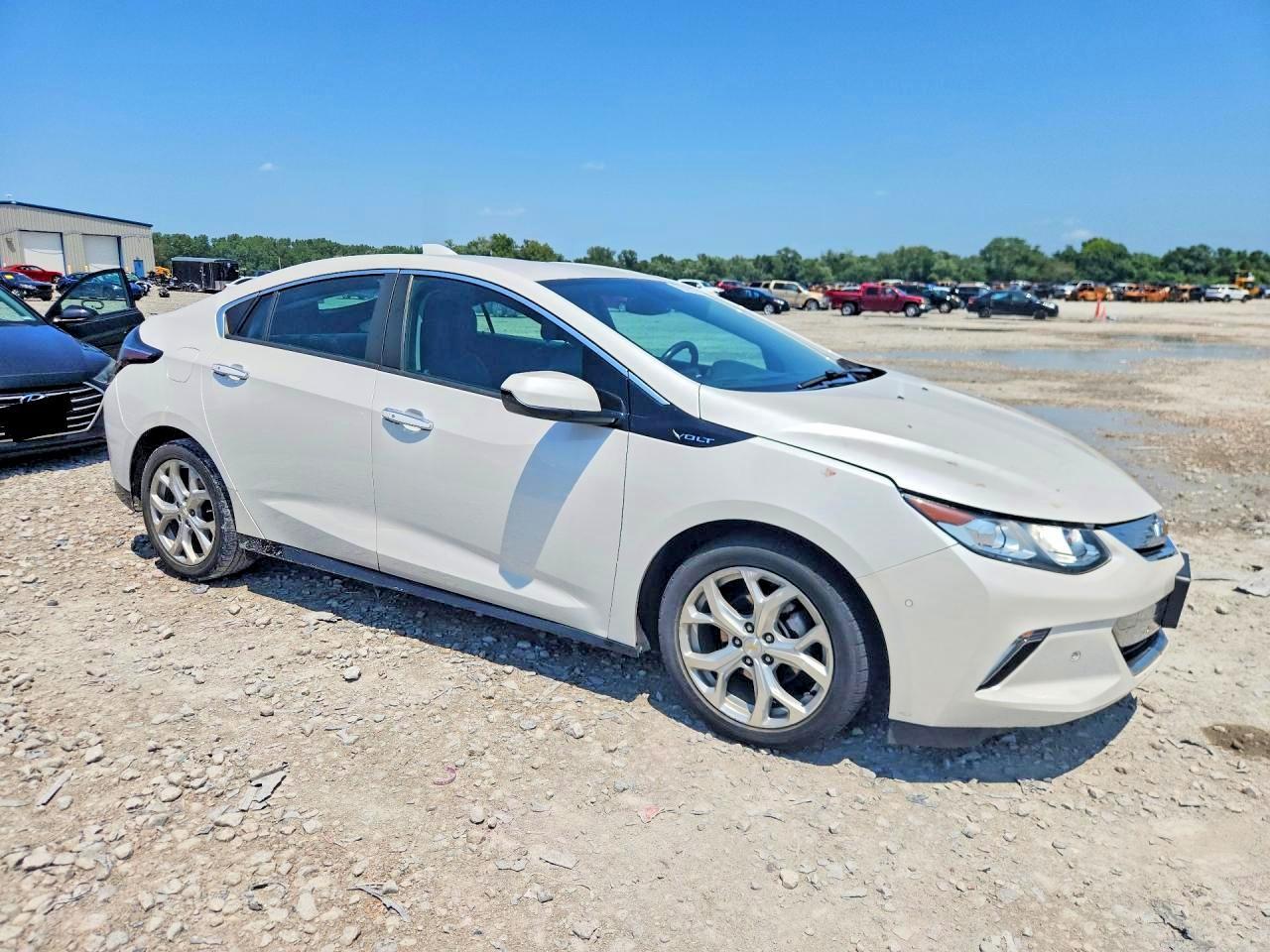 2017 Chevrolet Volt Premier - Фото 4