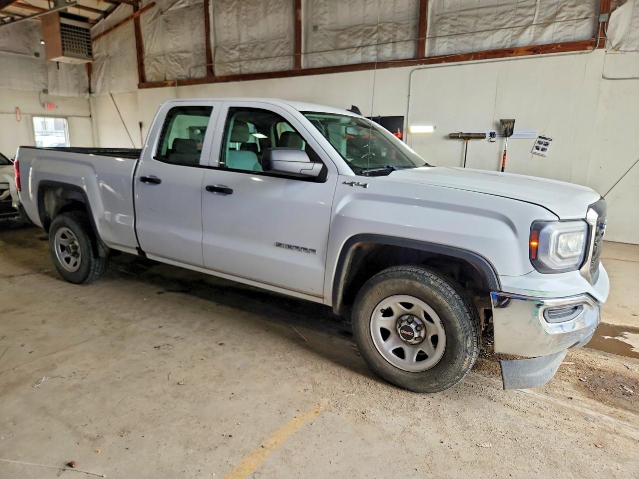 2016 GMC Sierra - Фото 4