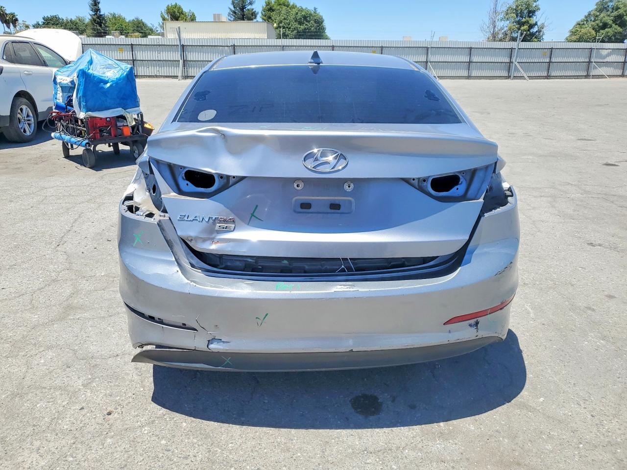 2017 Hyundai Elantra Se - Фото 6