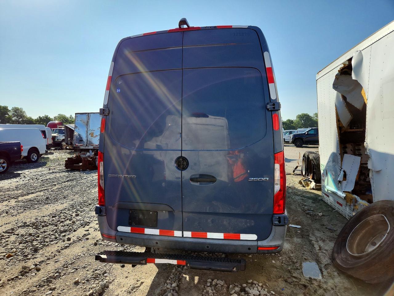 2019 Mercedes-Benz Sprinter 2500/3500 Delivery Van - Фото 6