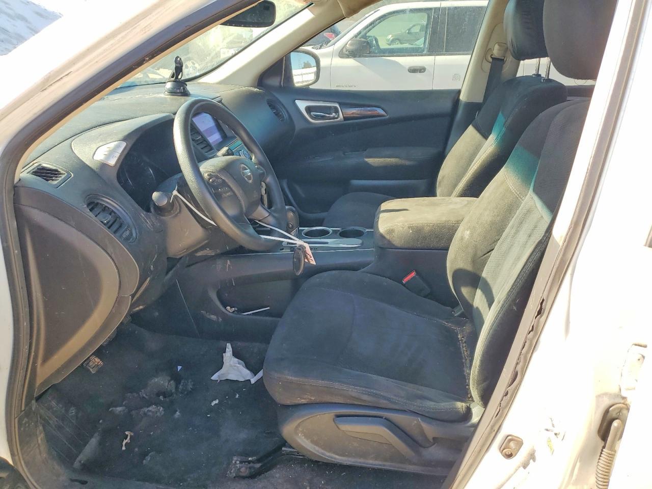 2014 Nissan Pathfinder S - Фото 7