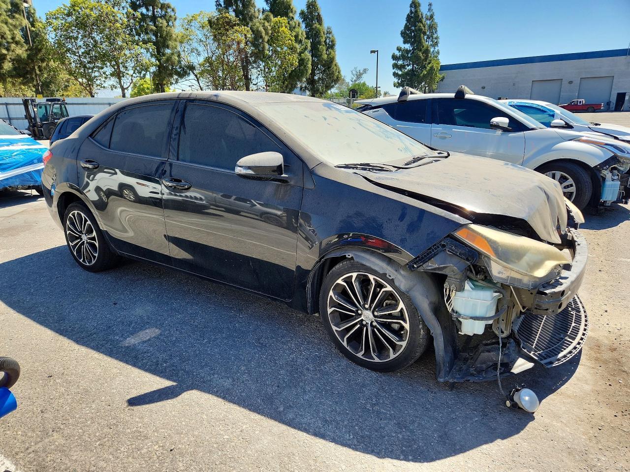 2015 Toyota Corolla S Plus - Фото 4