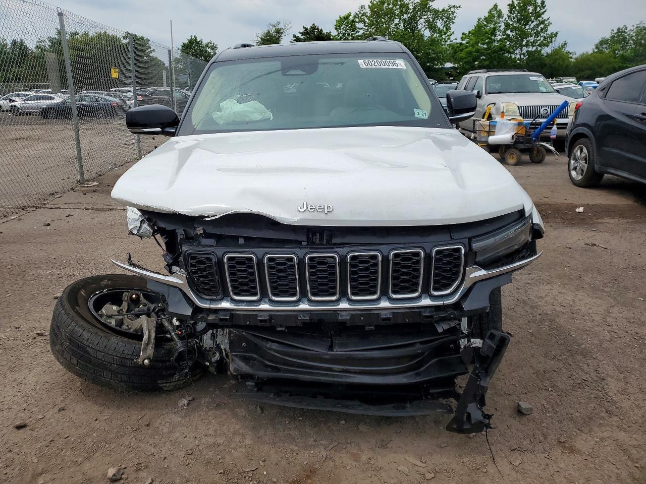 2022 Jeep Grand Cherokee Limited - Image 5