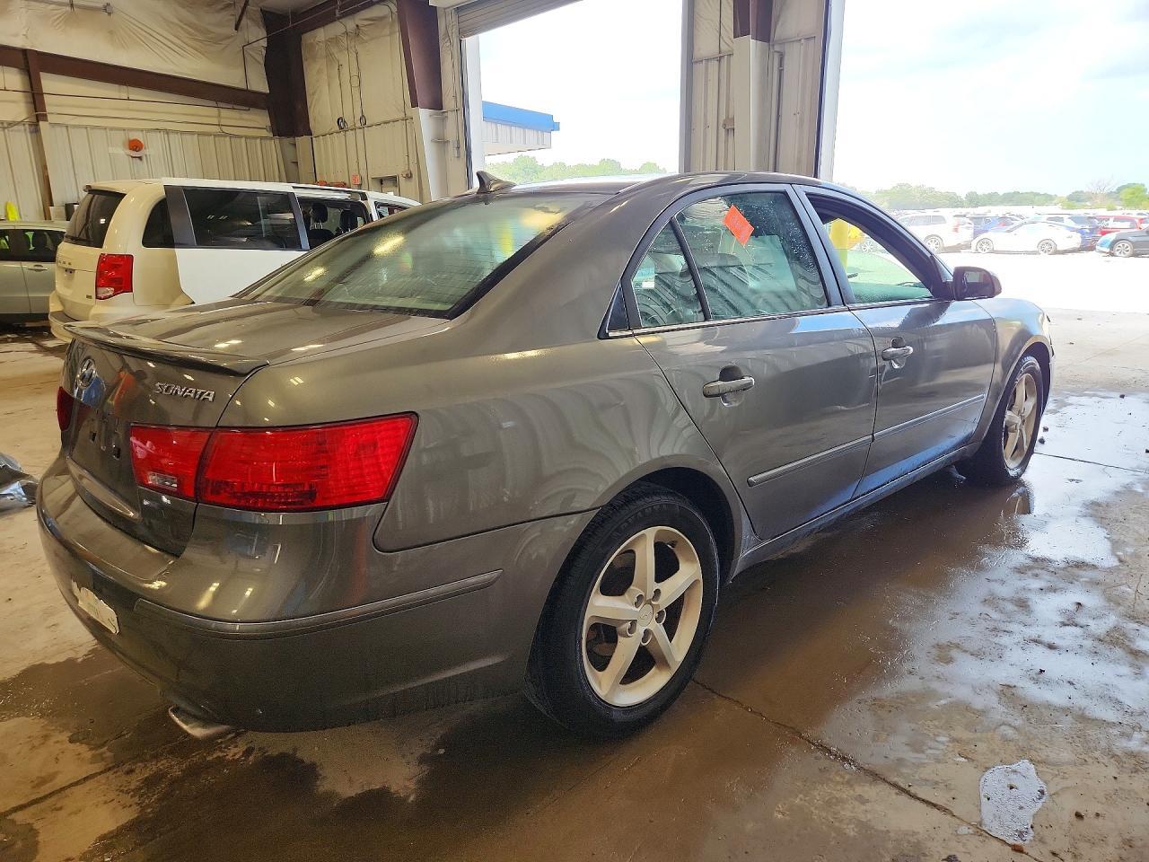 2009 Hyundai Sonata Se V6 - Image 3
