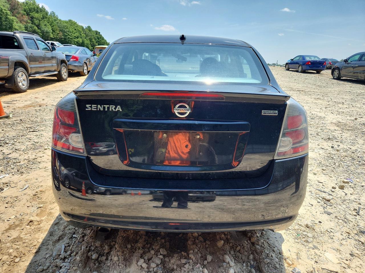 2012 Nissan Sentra 2.0 - Фото 6