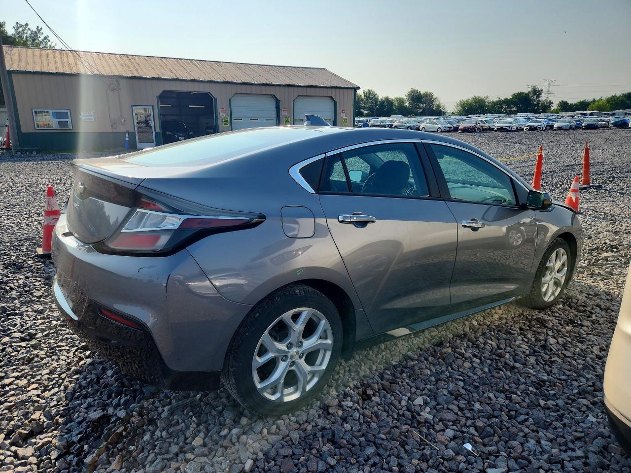 2018 Chevrolet Volt Premier - Фото 3