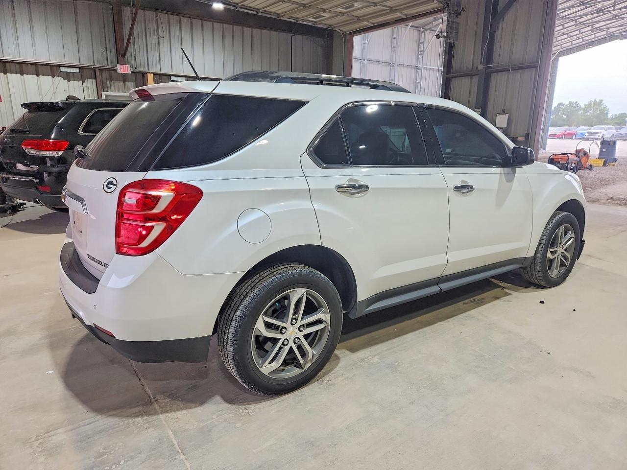 2016 Chevrolet Equinox Ltz - Image 3