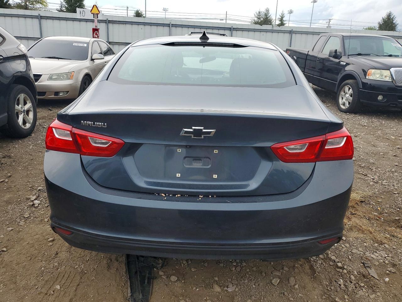 2020 Chevrolet Malibu Ls - Image 6