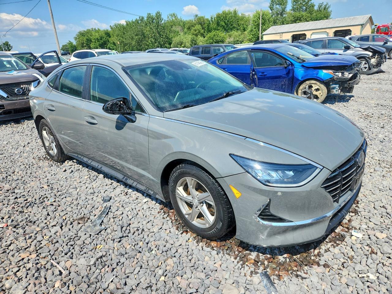 2022 Hyundai Sonata Se - Image 4