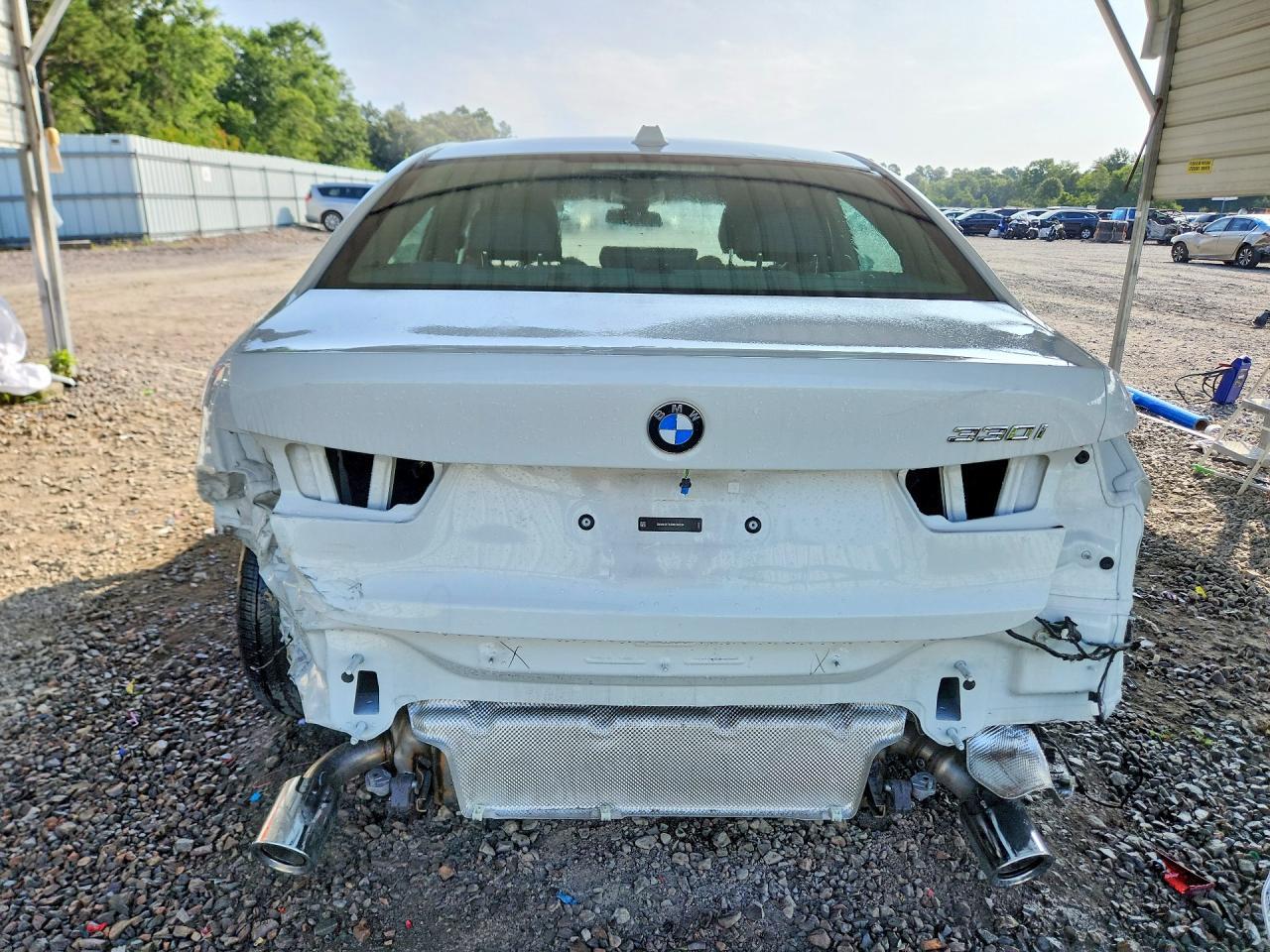 2024 BMW 330I - Фото 6