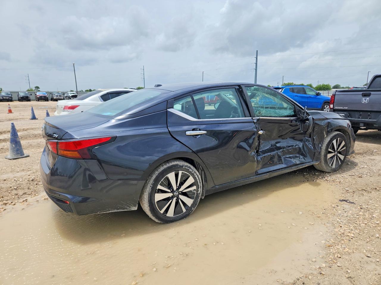 2022 Nissan Altima Sv - Фото 3