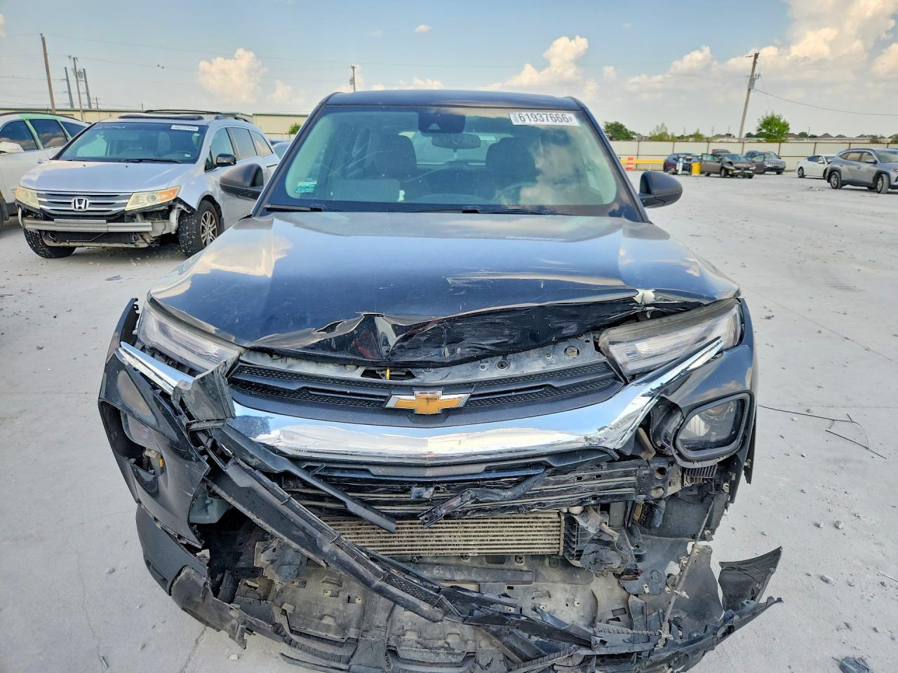 2023 Chevrolet Trailblazer Ls - Image 5