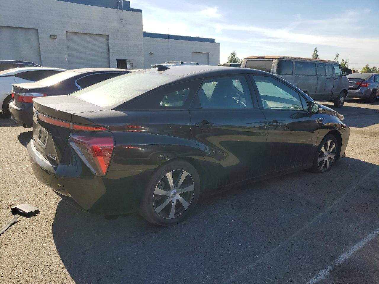 2020 Toyota Mirai Base - Image 3