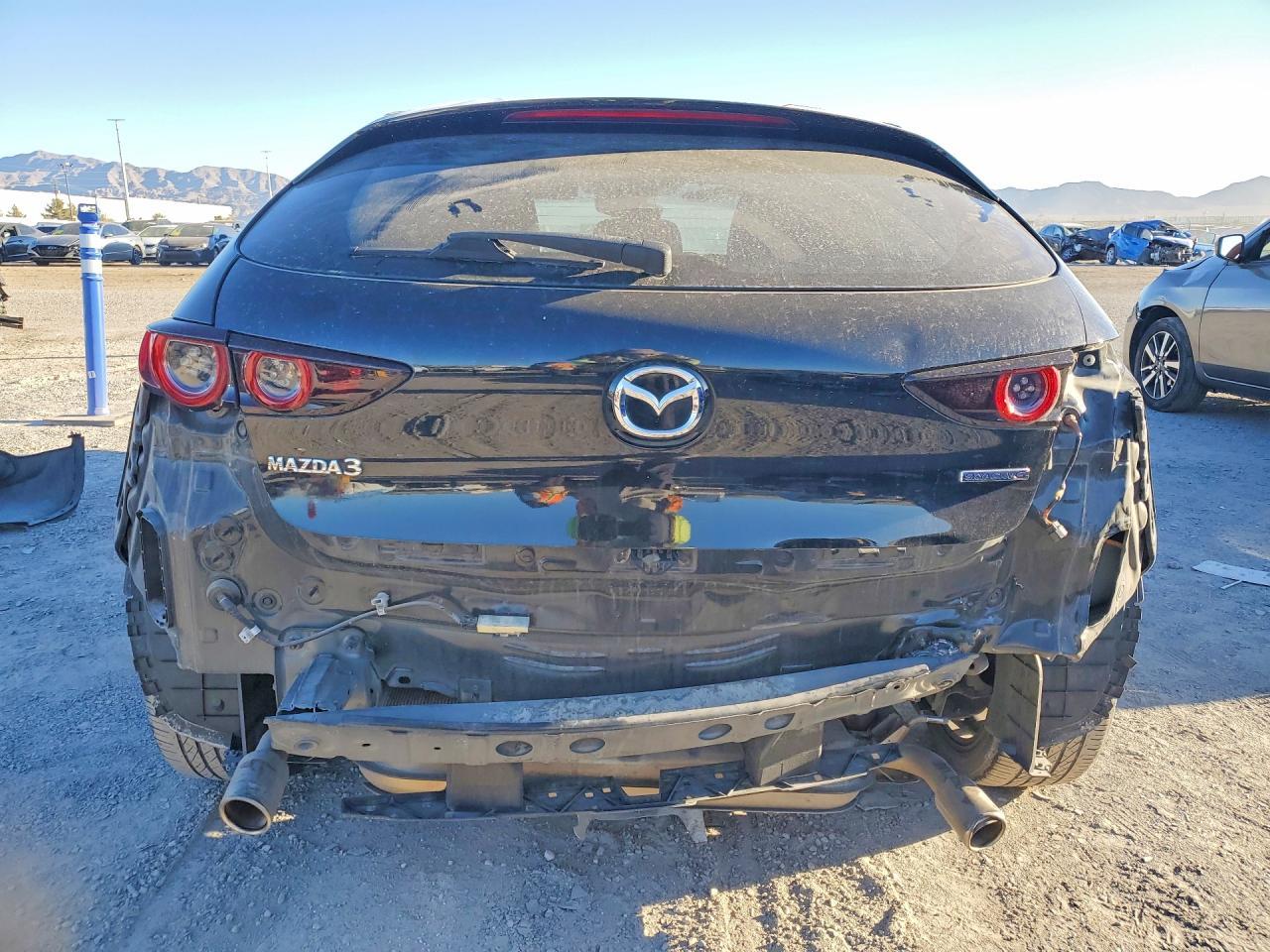 2020 Mazda 3 - Фото 6