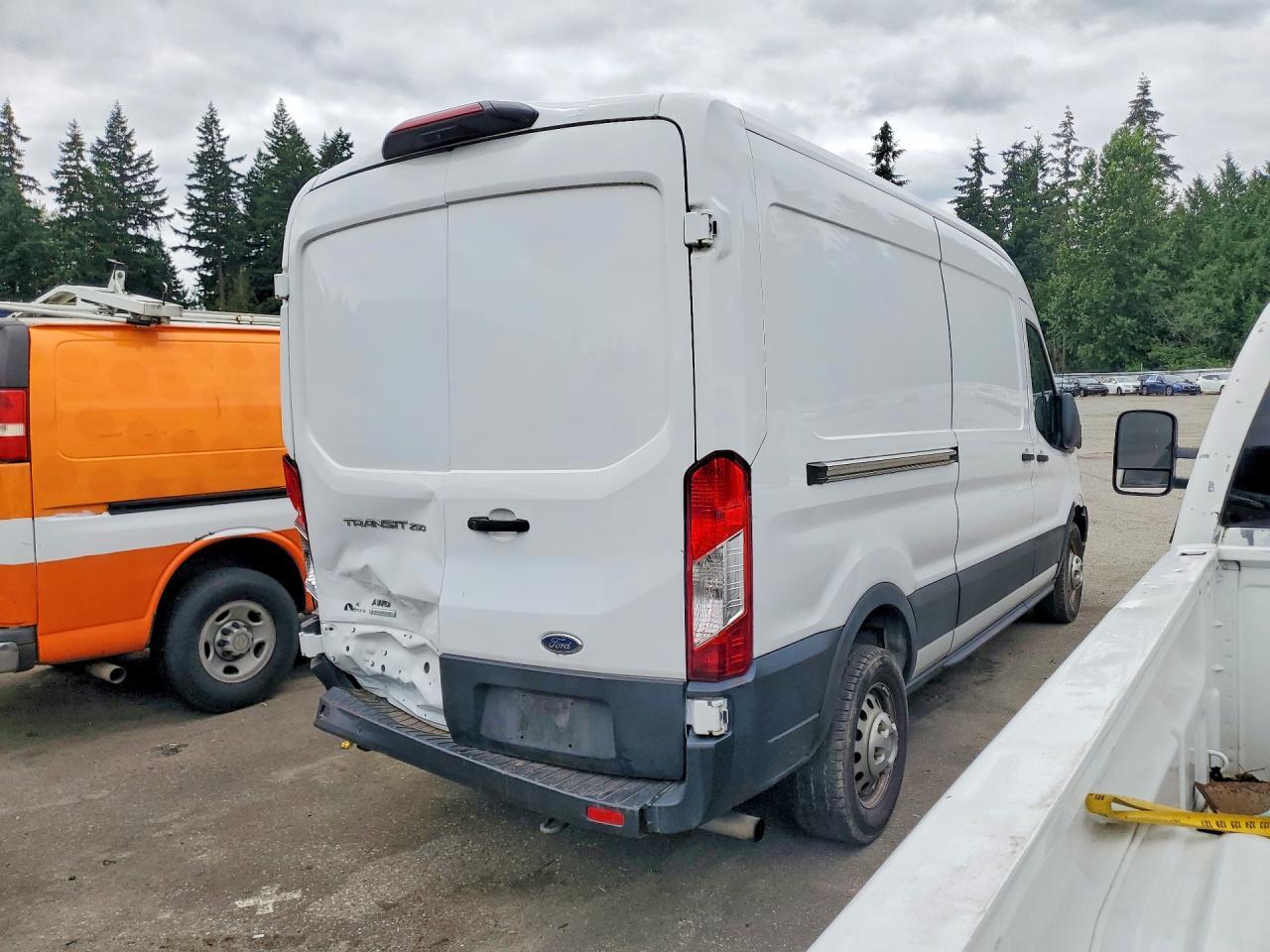 2022 Ford Transit T-250 - Image 3