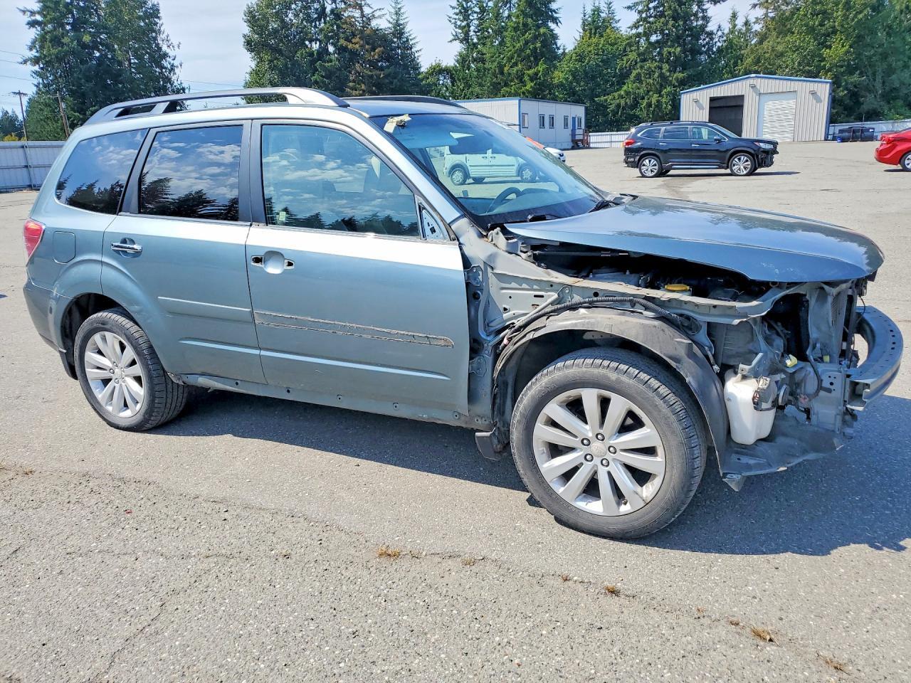 2012 Subaru Forester 2.5X Premium - Image 4