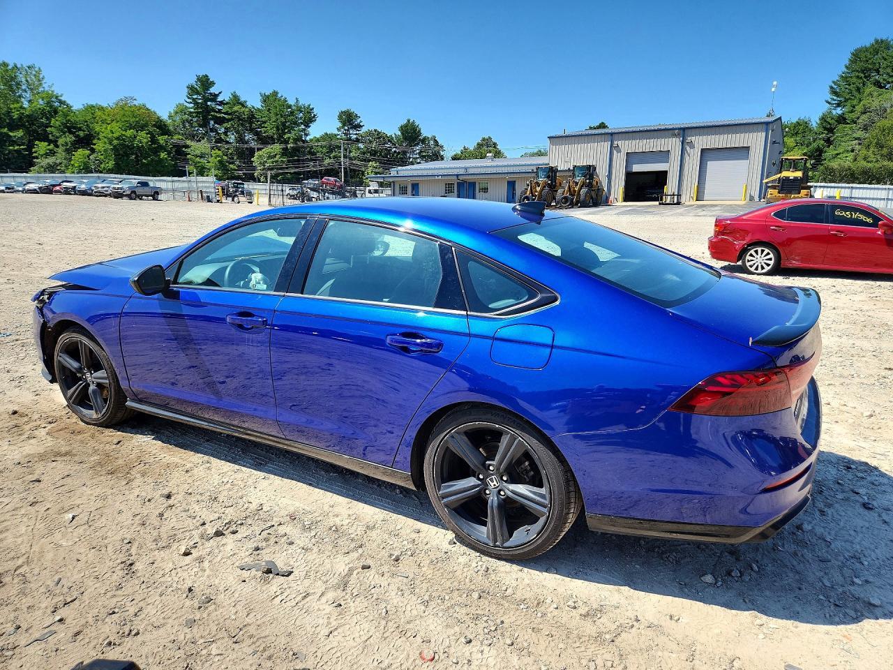 2025 Honda Accord - Фото 2