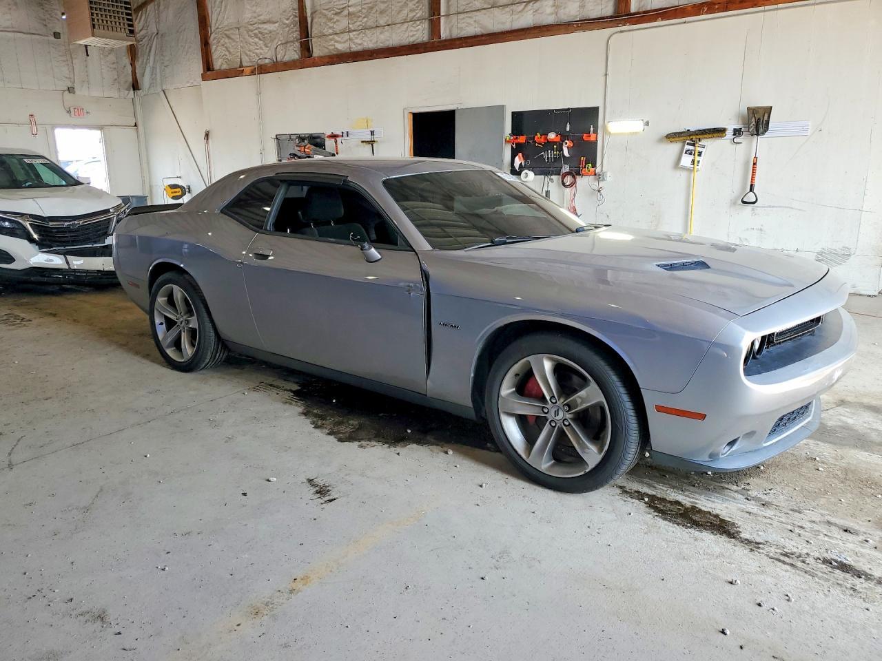 2017 Dodge Challenger R/T - Image 4