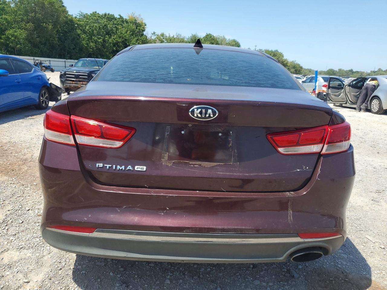 2017 Kia Optima Lx - Image 6