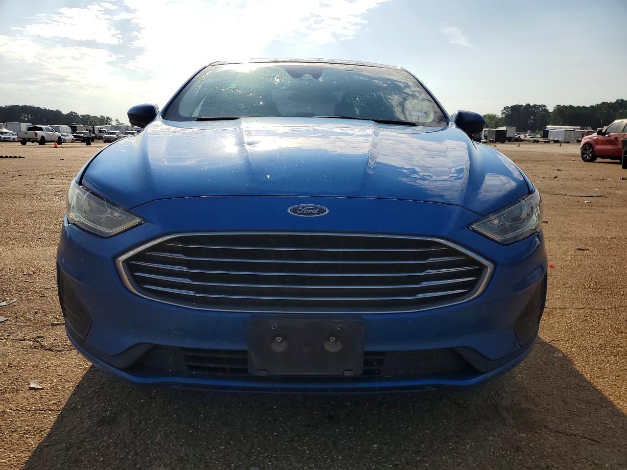 2019 Ford Fusion Se - Image 5