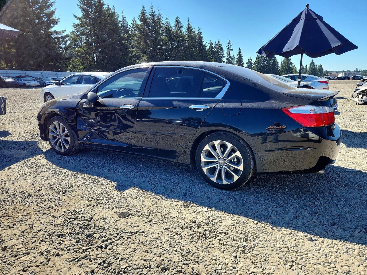 2014 Honda Accord Sport - Image 2