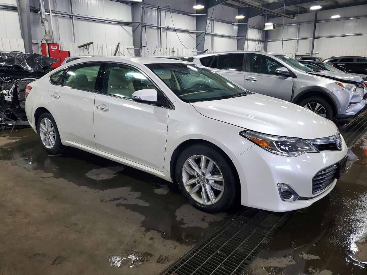 2015 Toyota Avalon Xle - Фото 4