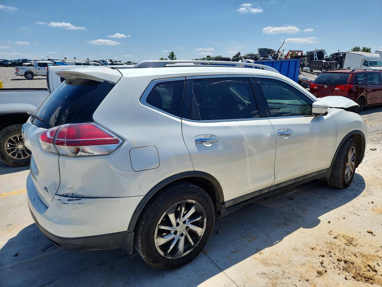 2015 Nissan Rogue Sl - Фото 3