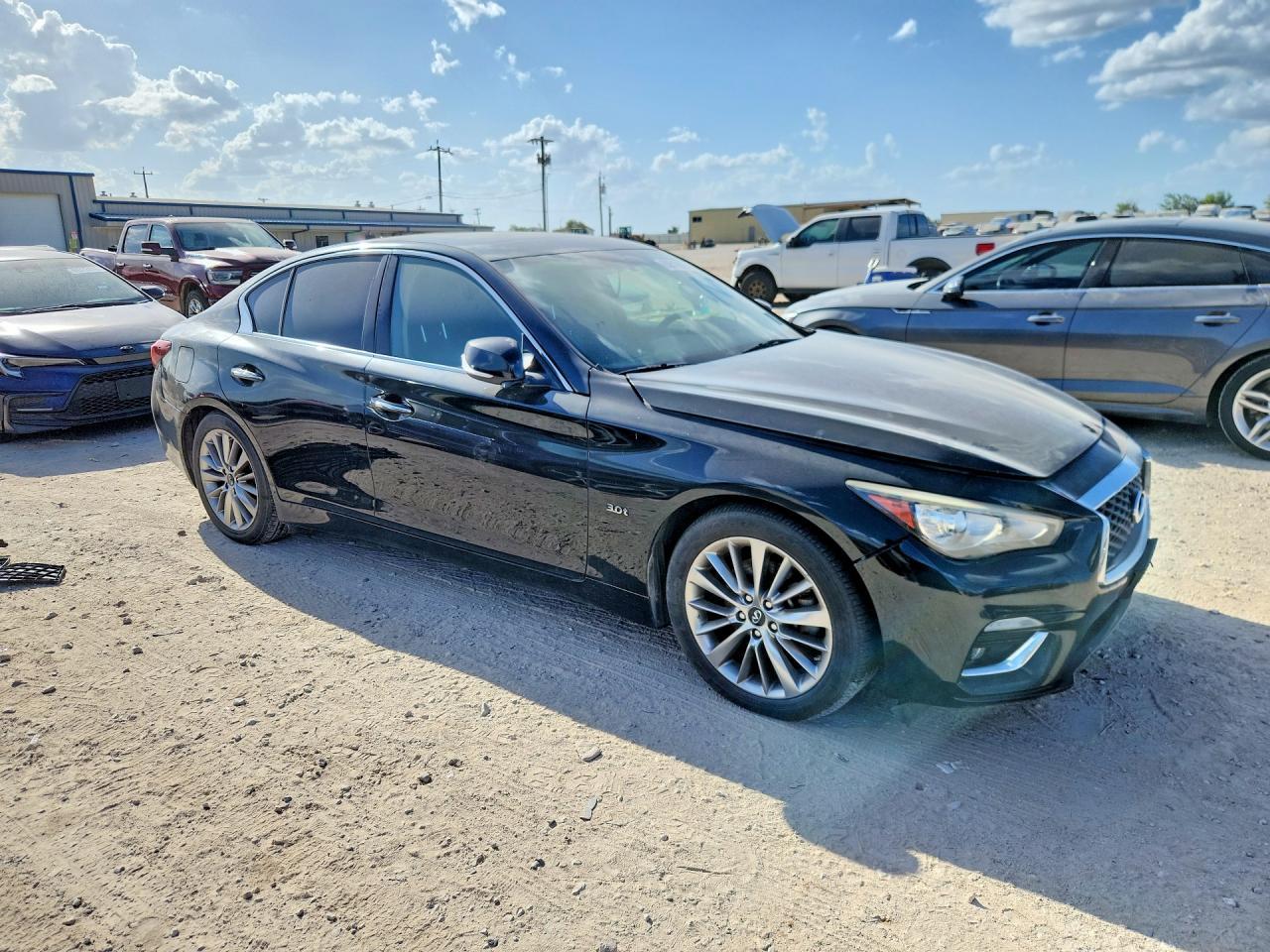 2018 Infiniti Q50 3.0T Luxe - Image 4