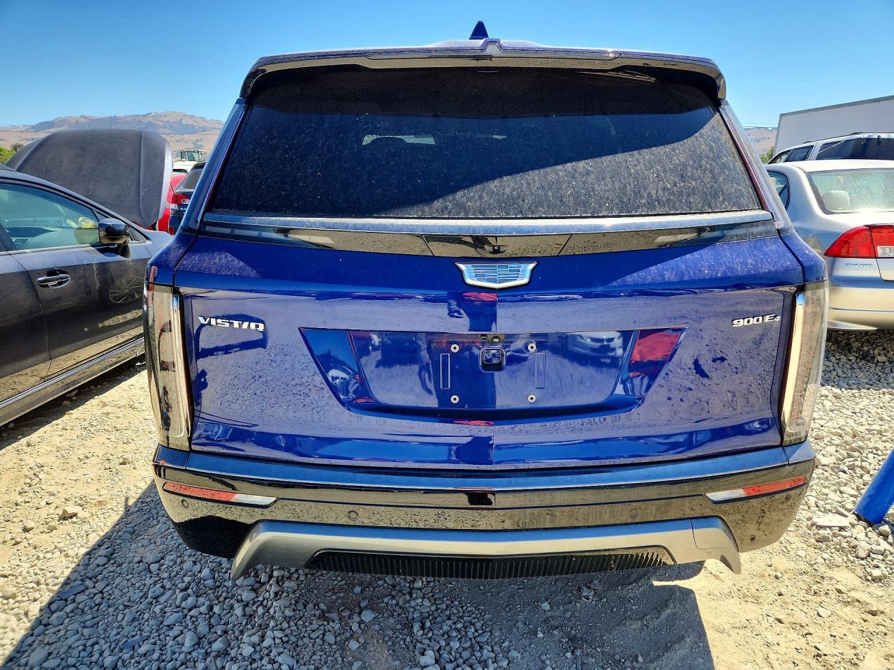 2026 Cadillac Vistiq Sport - Фото 6