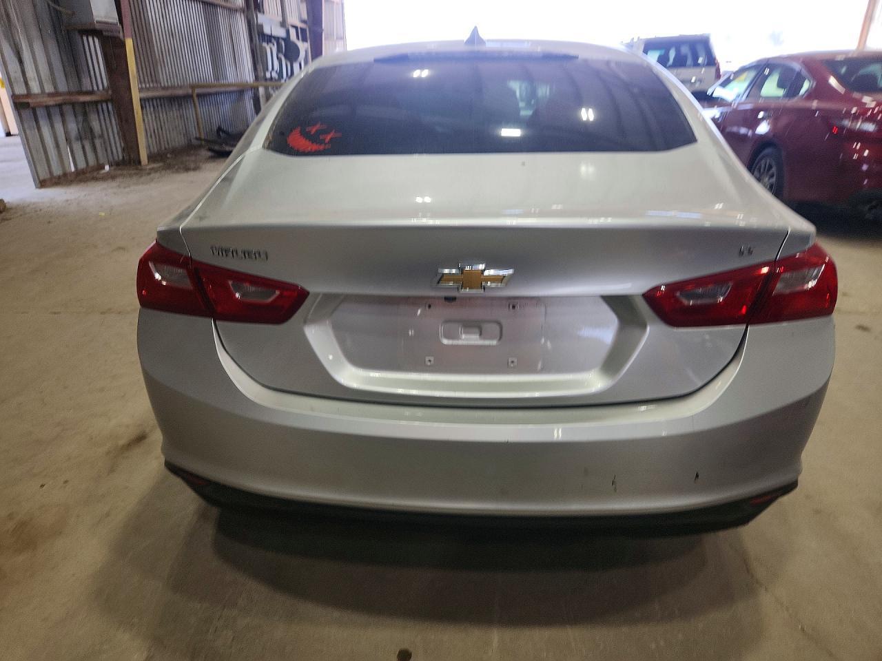 2018 Chevrolet Malibu Ls - Image 6
