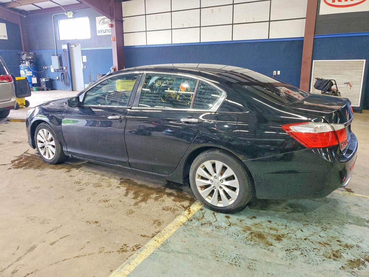 2015 Honda Accord Lx - Фото 2