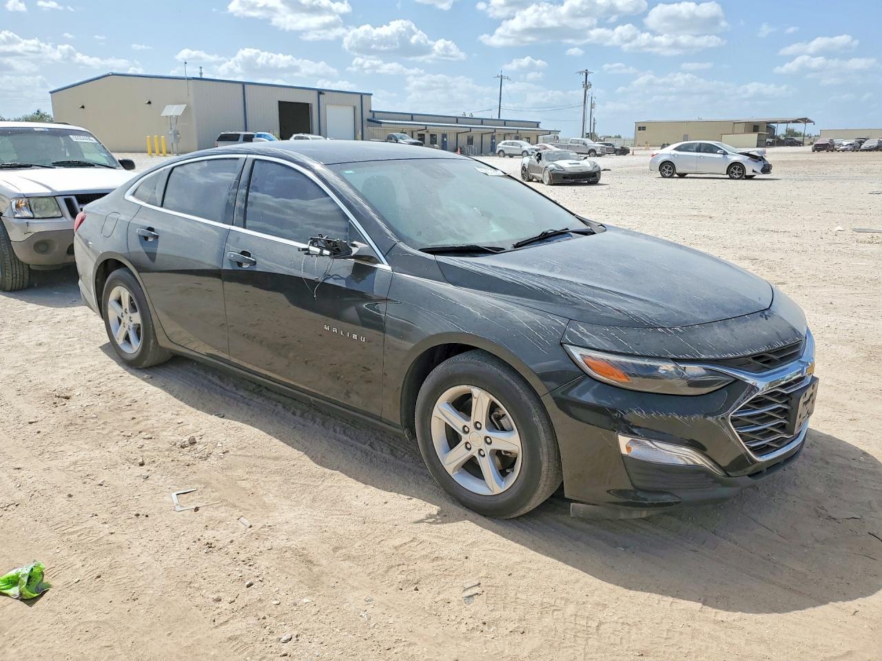 2020 Chevrolet Malibu Ls - Фото 4