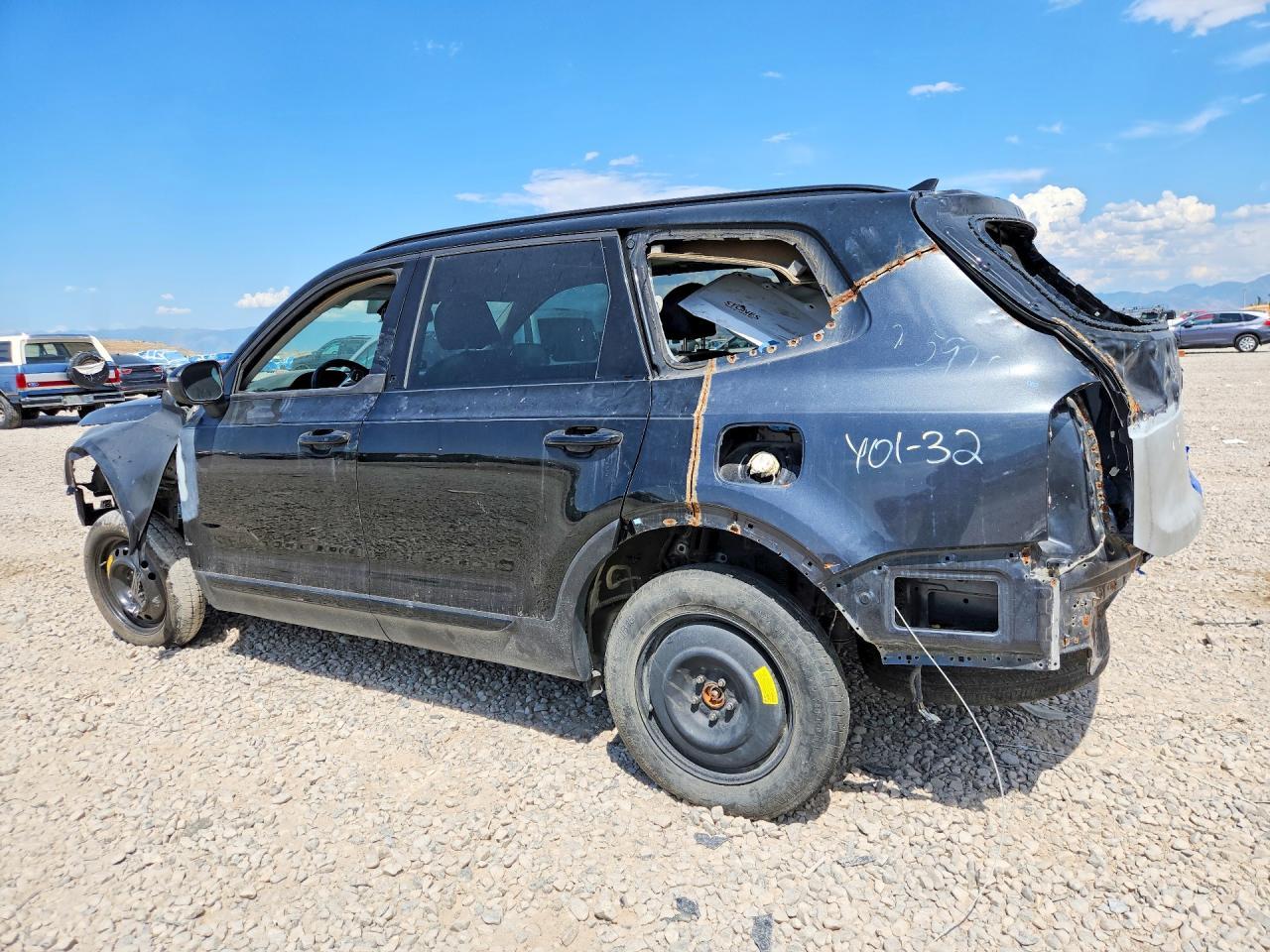2022 Kia Telluride Ex - Image 2